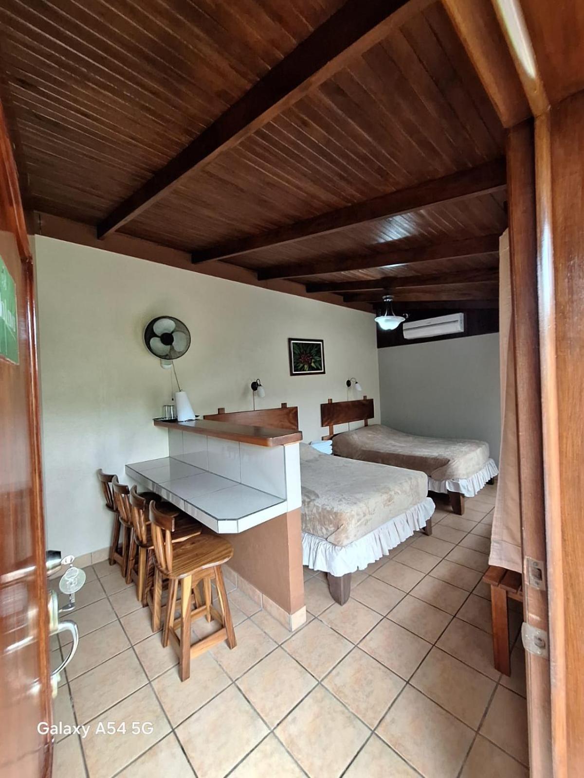 La Fortuna Iris Arenal Hotel מראה חיצוני תמונה